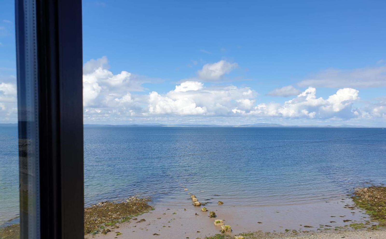 The Old Cornstore A Beautiful Suite Overlooking The Sea Drummore エクステリア 写真