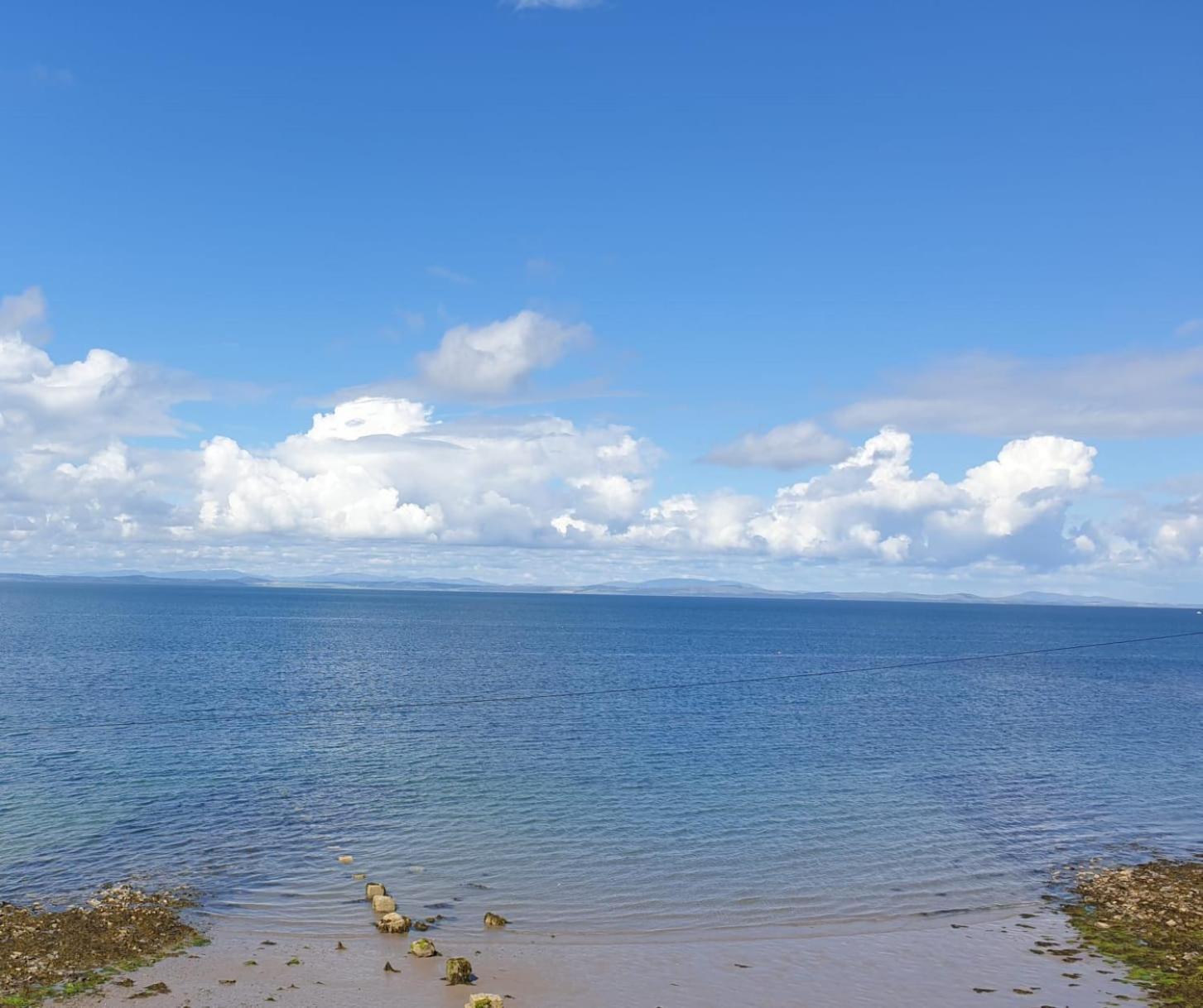 The Old Cornstore A Beautiful Suite Overlooking The Sea Drummore エクステリア 写真