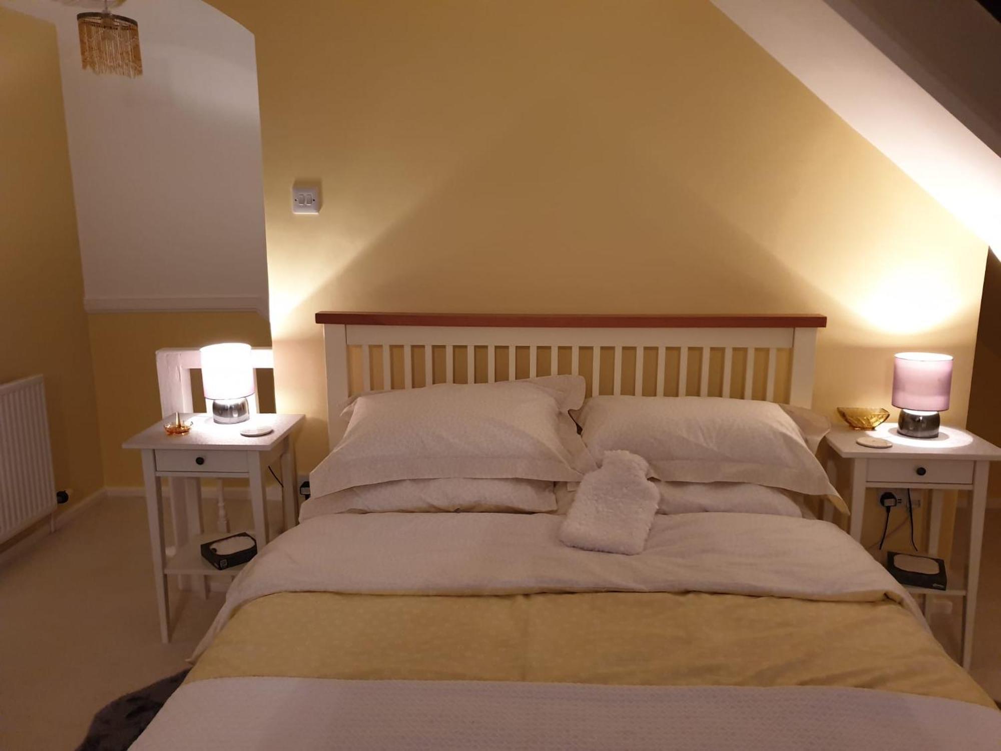 The Old Cornstore A Beautiful Suite Overlooking The Sea Drummore エクステリア 写真